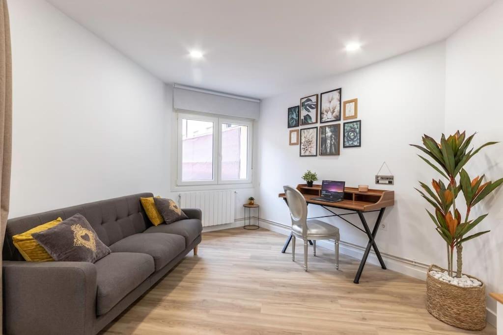 Apt In The Old Town With Cool Terrace!! Private Parking Bilbao Kültér fotó