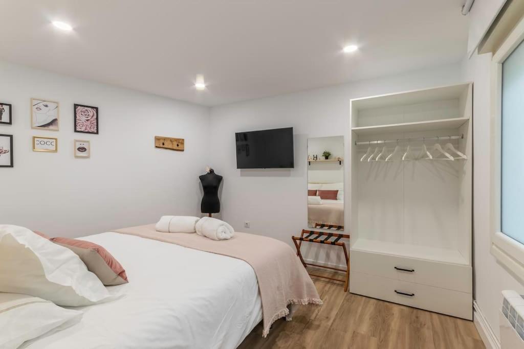 Apt In The Old Town With Cool Terrace!! Private Parking Bilbao Kültér fotó
